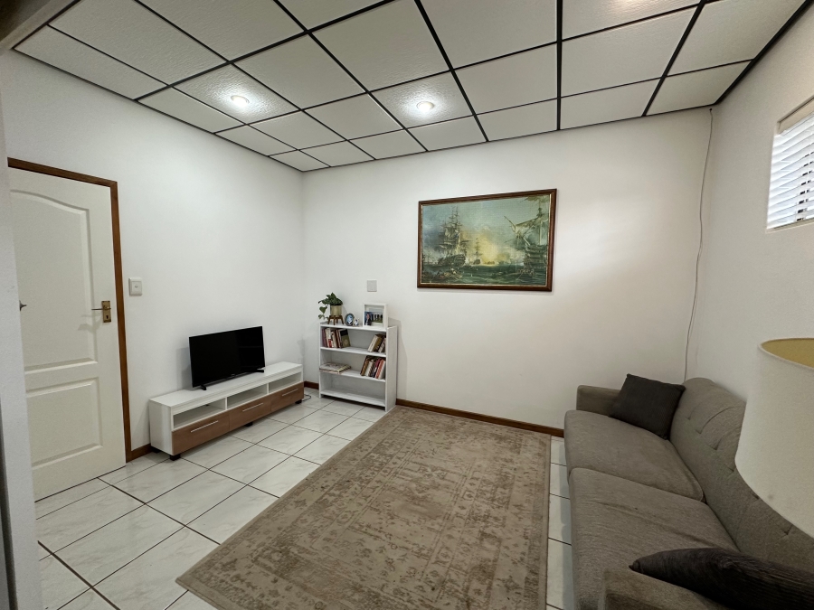 5 Bedroom Property for Sale in Gonubie North Eastern Cape